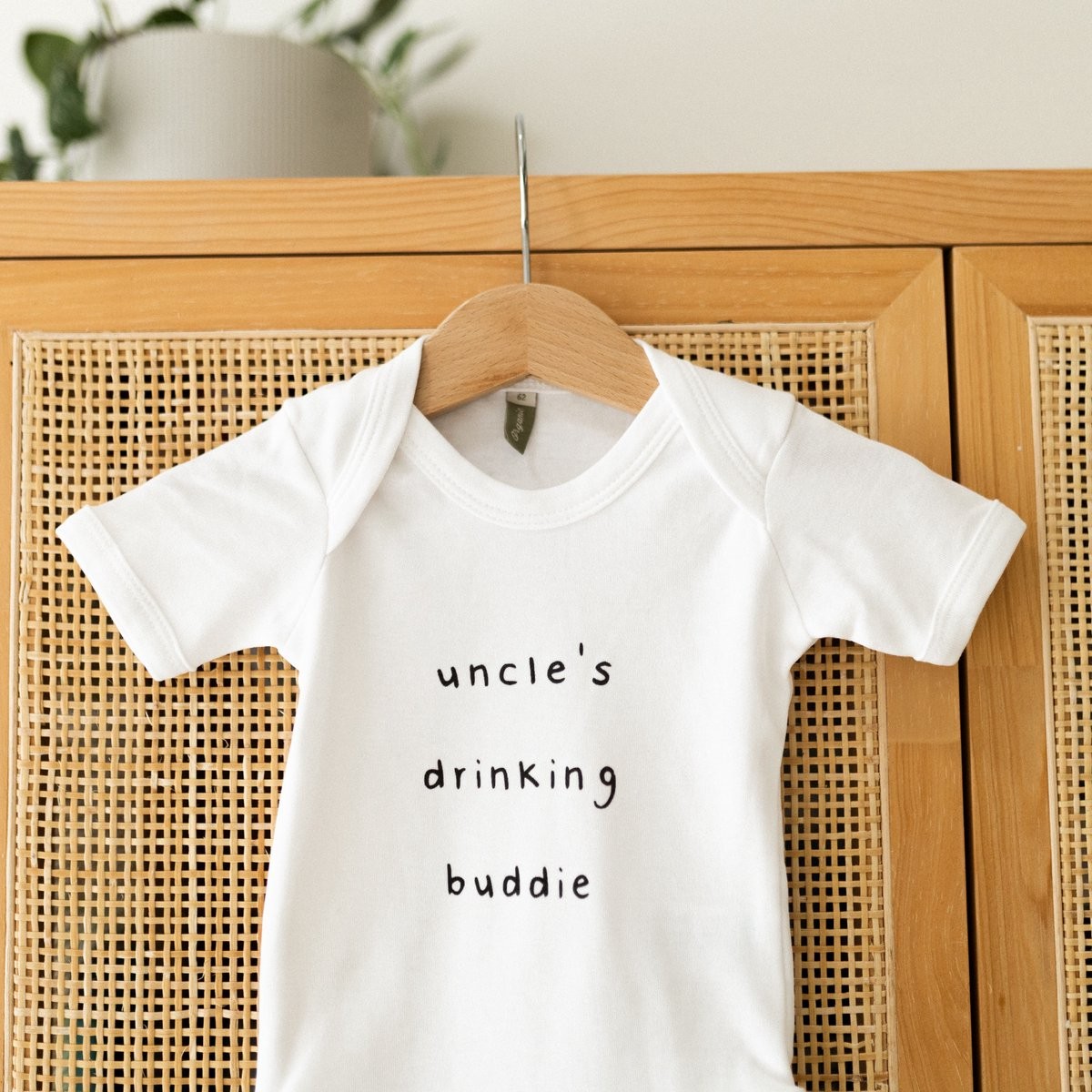 Baby rompertje - Uncle’s drinking buddy